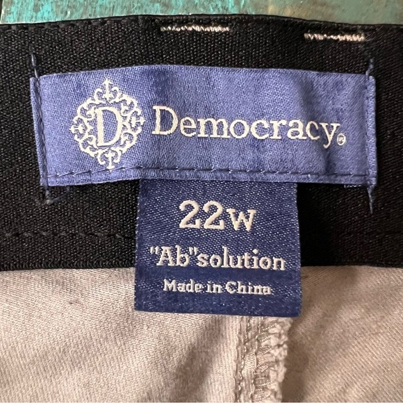 Democracy Green Camouflage Absolution Skinny Pants Size 22 - Picture 9 of 13